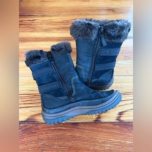 Merrell Decora Chant Winter Boots Women size 6 $70 excellent condition